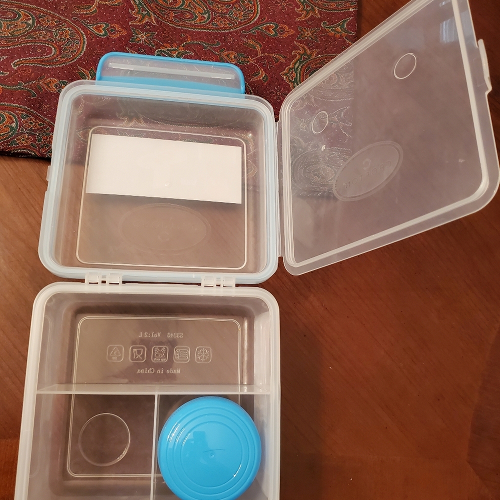 Crofton Lunch Box - Picture 3 of 5